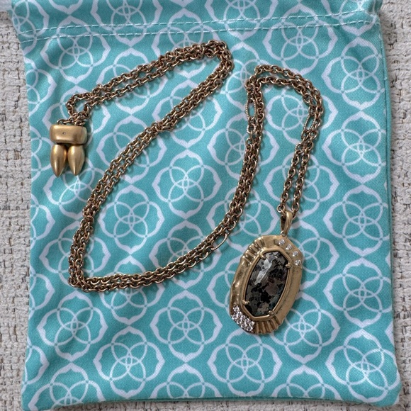 Kendra Scott Anna Necklace with Black Pyrite Pendant - Picture 6 of 10